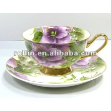 Großhandel billig gute Qualität chinesischen Porzellan embos Porzellan Teetasse gesetzt
